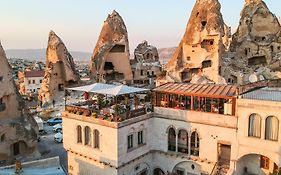 Cappadocia Cave Land Hotel  3*